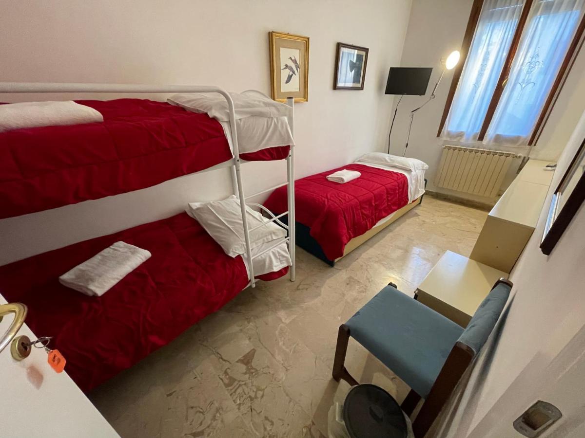 Royal Guest House Венеція Екстер'єр фото