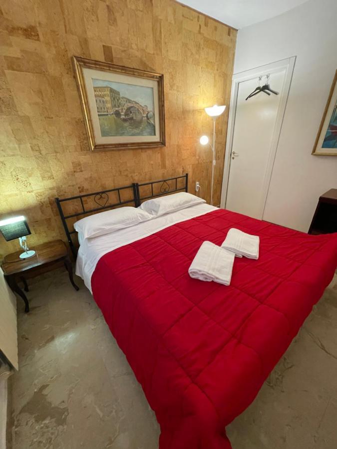 Royal Guest House Венеція Екстер'єр фото